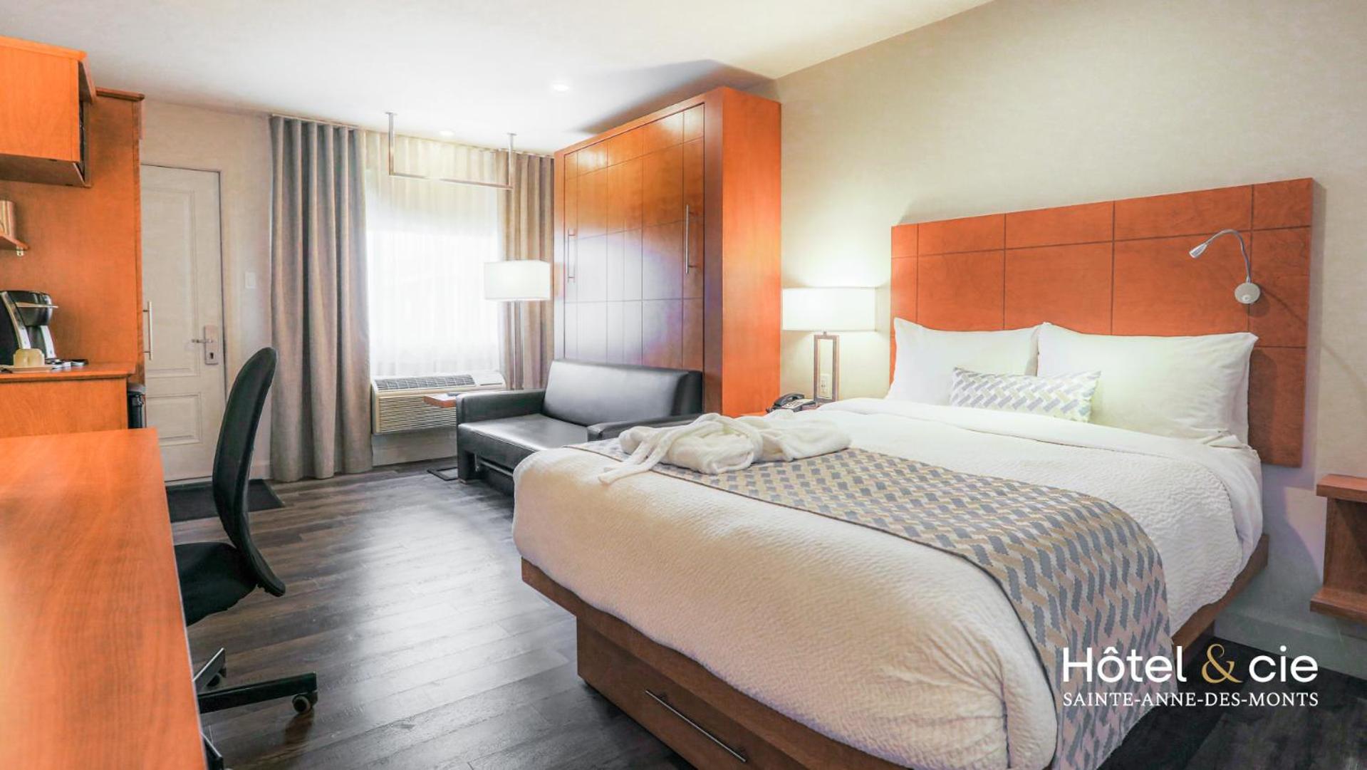 Hotel & Cie Sainte Anne-des-Chênes Zewnętrze zdjęcie