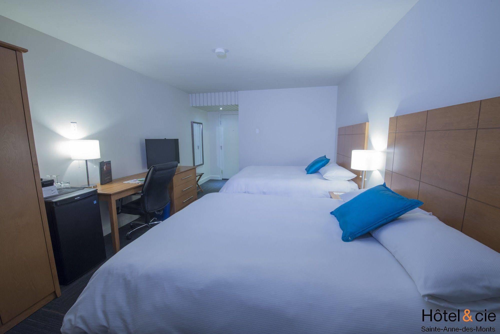 Hotel & Cie Sainte Anne-des-Chênes Zewnętrze zdjęcie